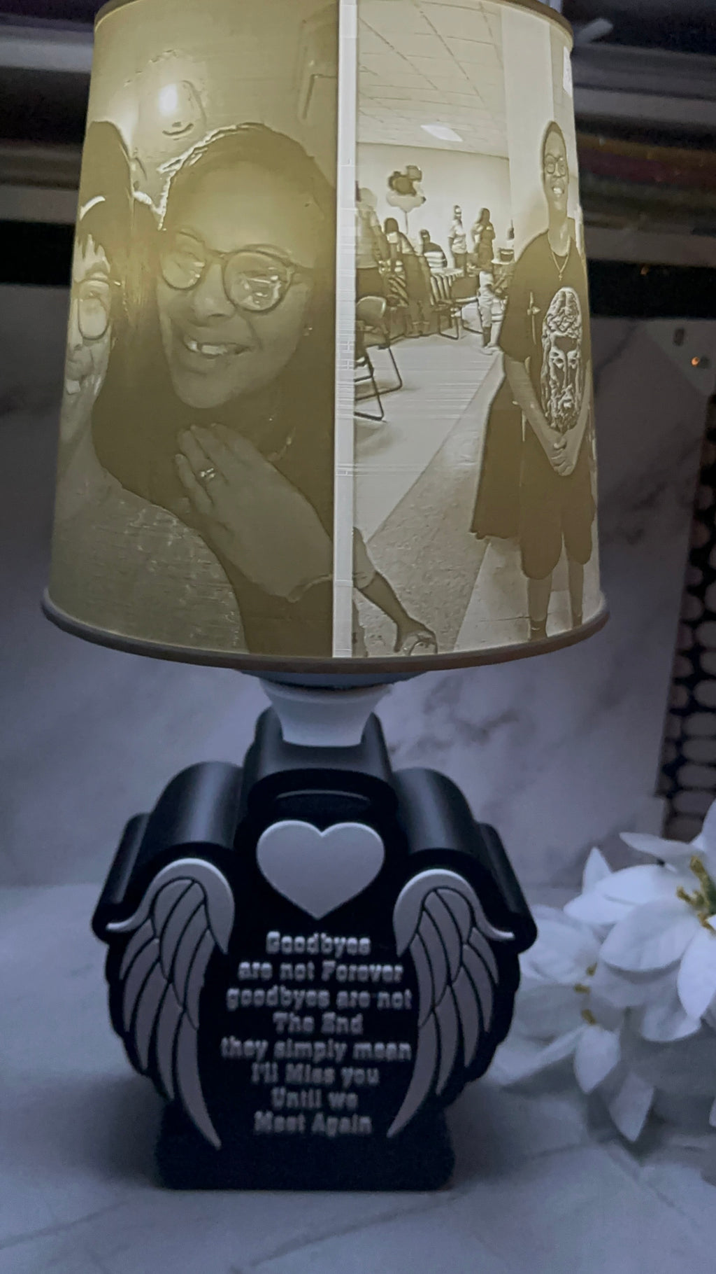Custom 3D Personalized Memorial Lamp – Angel Wings Photo Light | Sympathy & Remembrance Gift | In Loving Memory LED Lamp