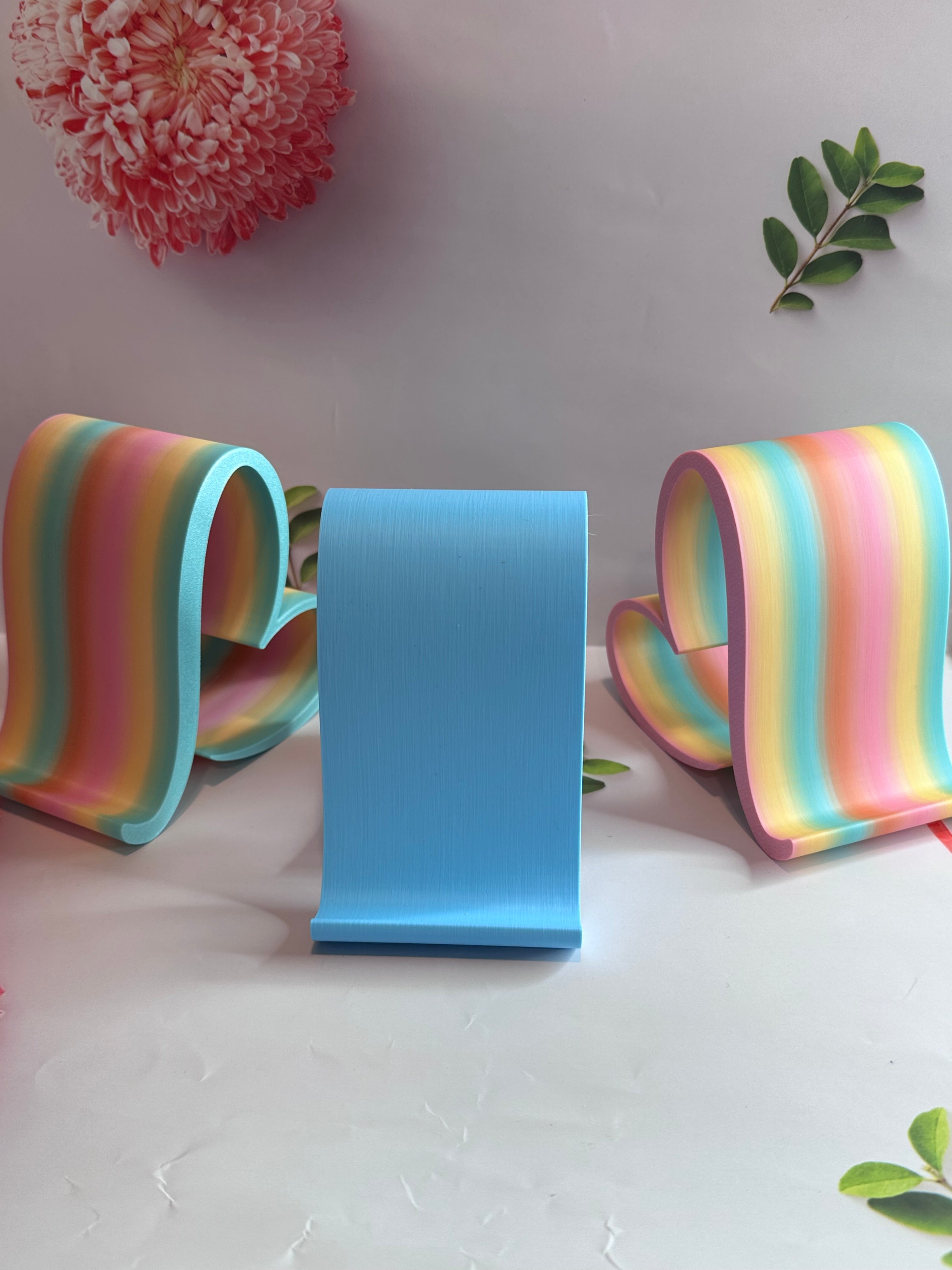 Rainbow Heart Phone Stand | 3D Printed Cell Phone Holder | Cute Desk Phone Stand | iPhone & Android Holder | Aesthetic Phone Dock