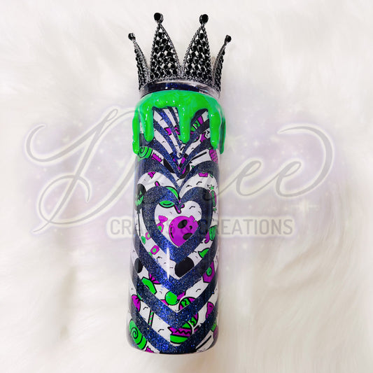 HalloQUEEN 20 oz stainless steel tumbler wit Crown topper